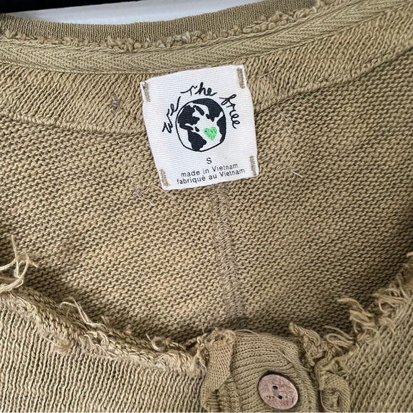 FP We The Free | Olive Button Crop Cardigan | Size Small - Picture 6 of 13